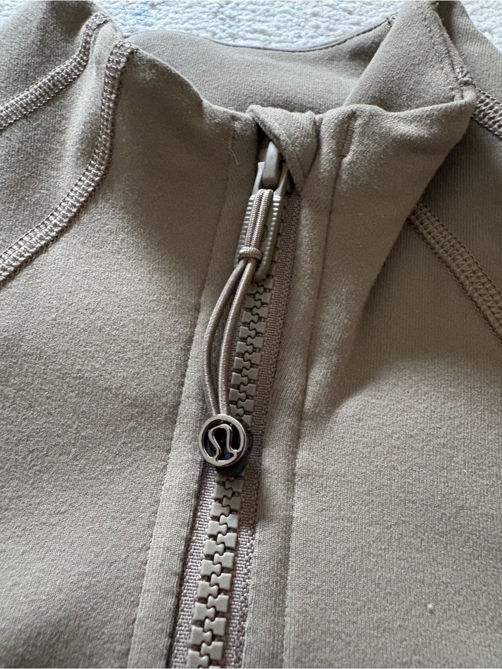 Lululemon define jacket 6 - Picture 3 of 5